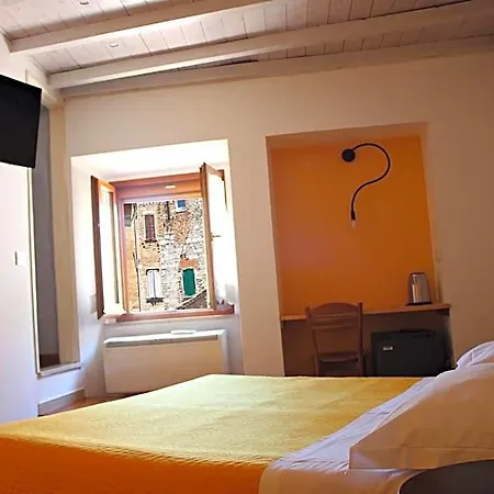 Primavera Mini 3*