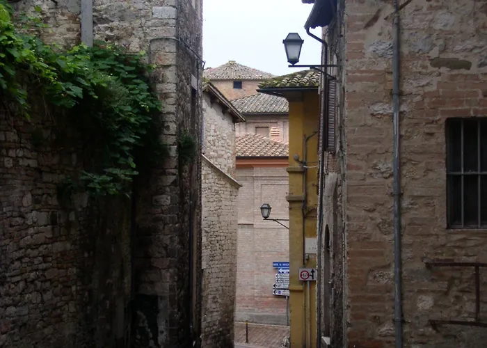 Primavera Mini Hotel 3*